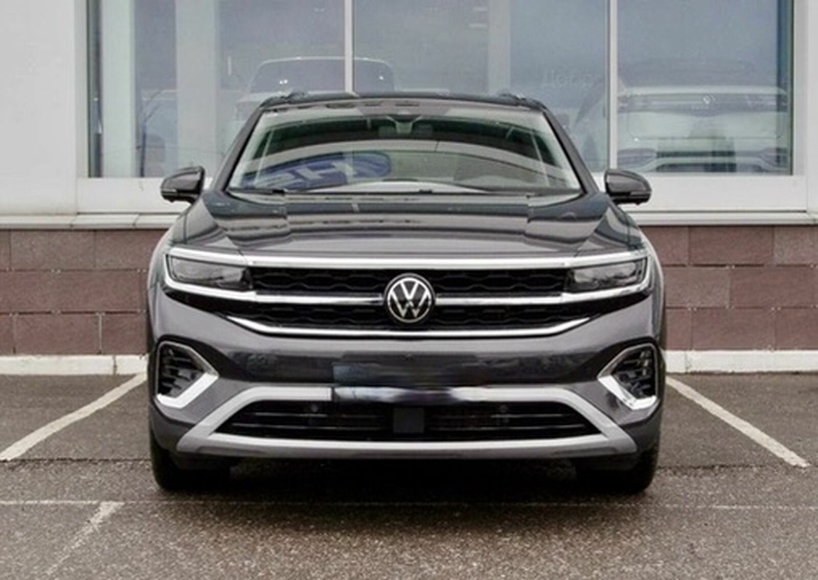Volkswagen Talagon, I 380TSI Deluxe Edition Pro Внедорожник 5 дв. 2024 Серый 2.0 AMT (220 л.с.) 4WD 29551 км