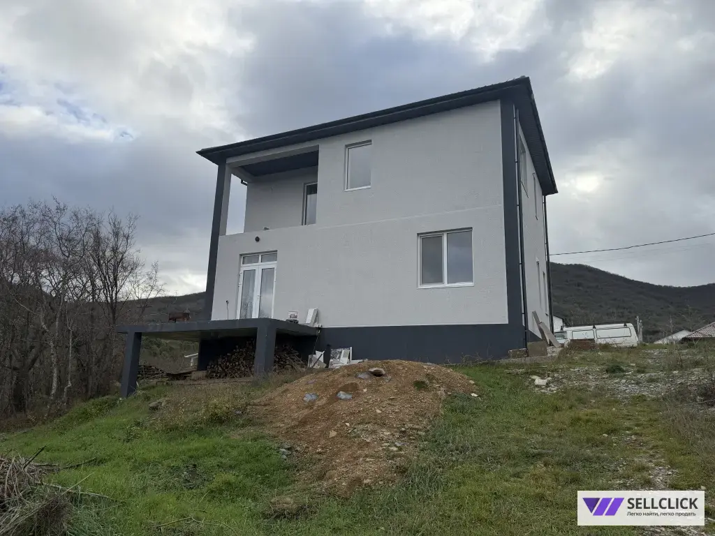 Дом 140 м², участок 5 сот.