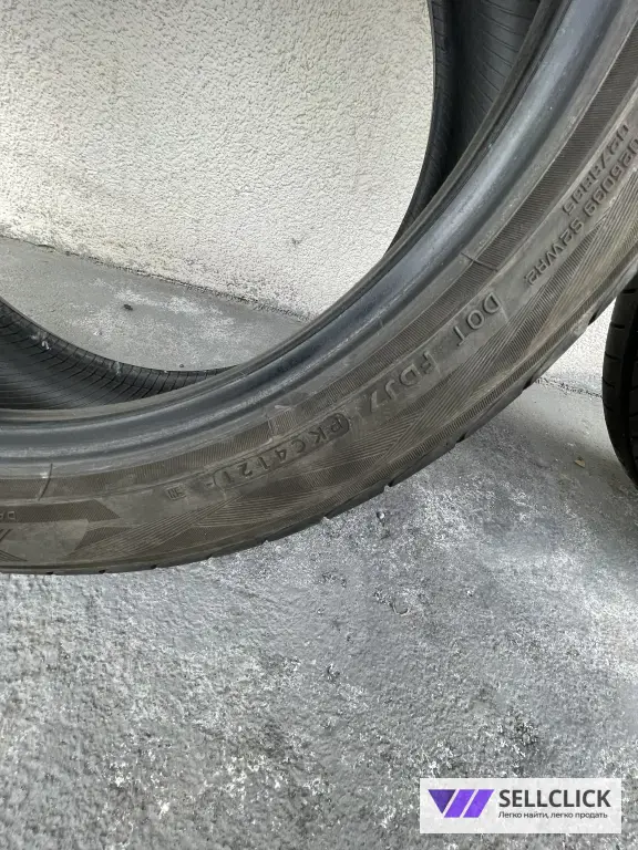 Yokohama Advan Sport V105 225/45 R18 95Y XL