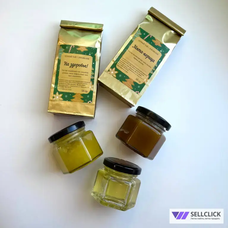 Новогодний набор вкусный в деревянном ящике