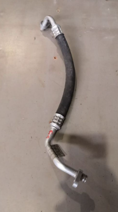 Трубка компрессора кондиционера Пежо Ситроен