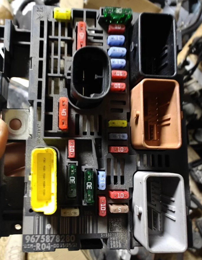 Блок Ситроен Пежо BSM R04