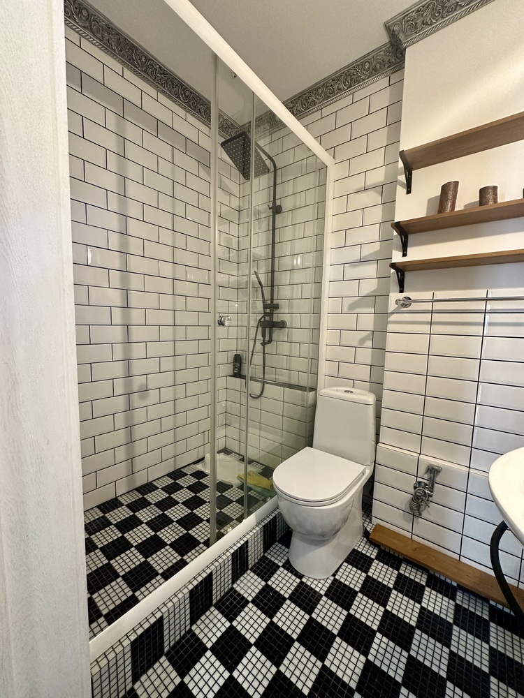 2-к. квартира 63 кв.м, 9/9