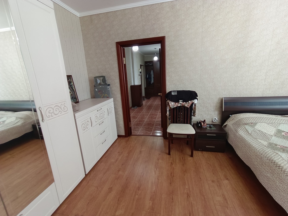 2-к. квартира 72.9 кв.м, 7/12