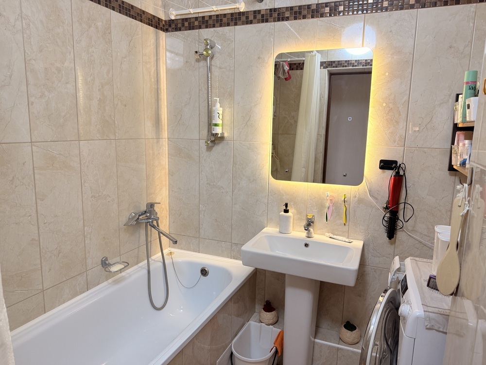 1-к. квартира 44.7 кв.м, 9/10