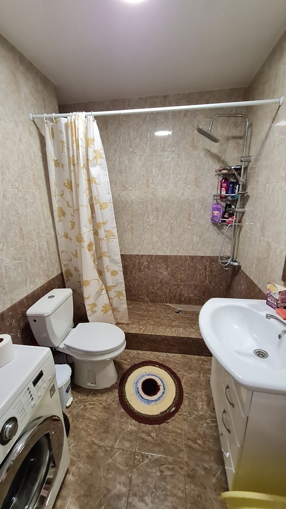 2-к. квартира 65 кв.м, 4/9