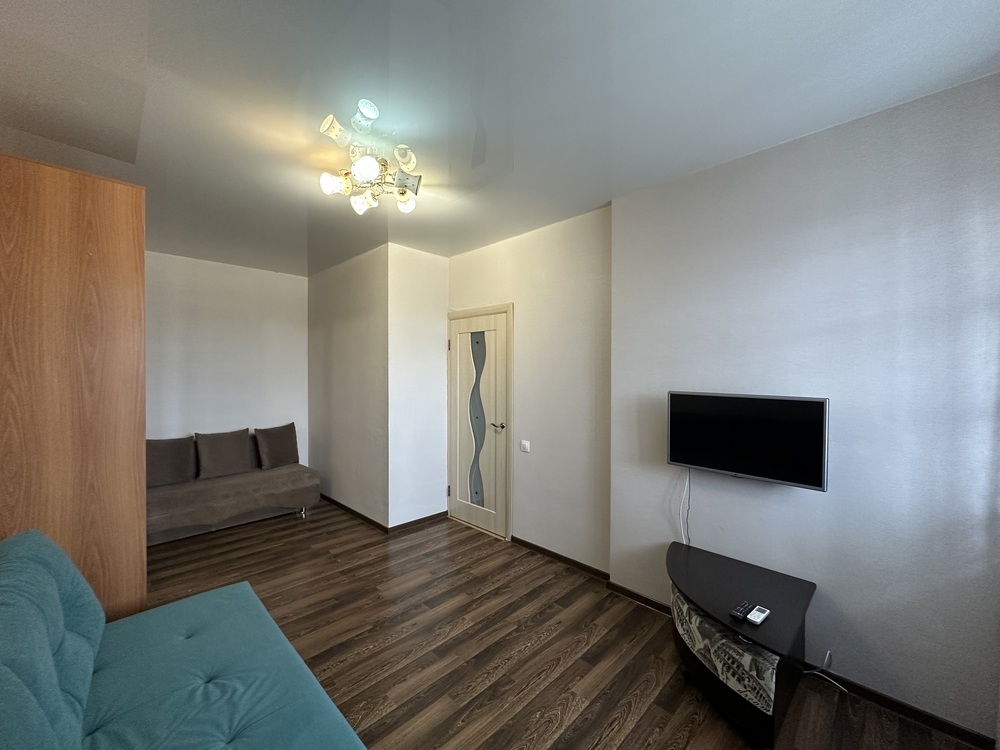 1-к. квартира 42 кв.м, 15/19