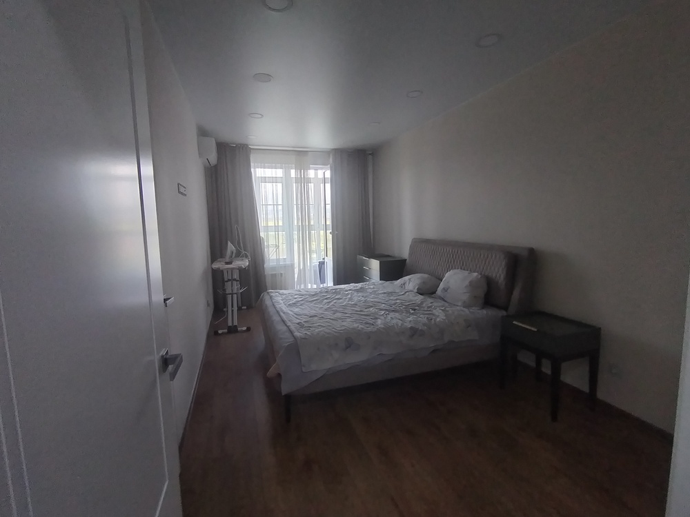 2-к. квартира 75 кв.м, 7/8
