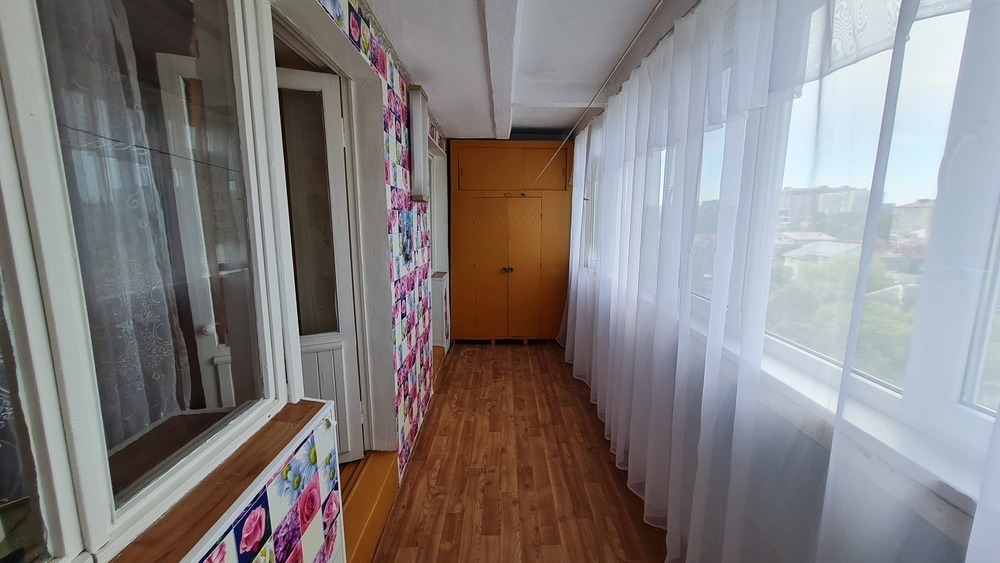 3-к. квартира 79.8 кв.м, 6/9