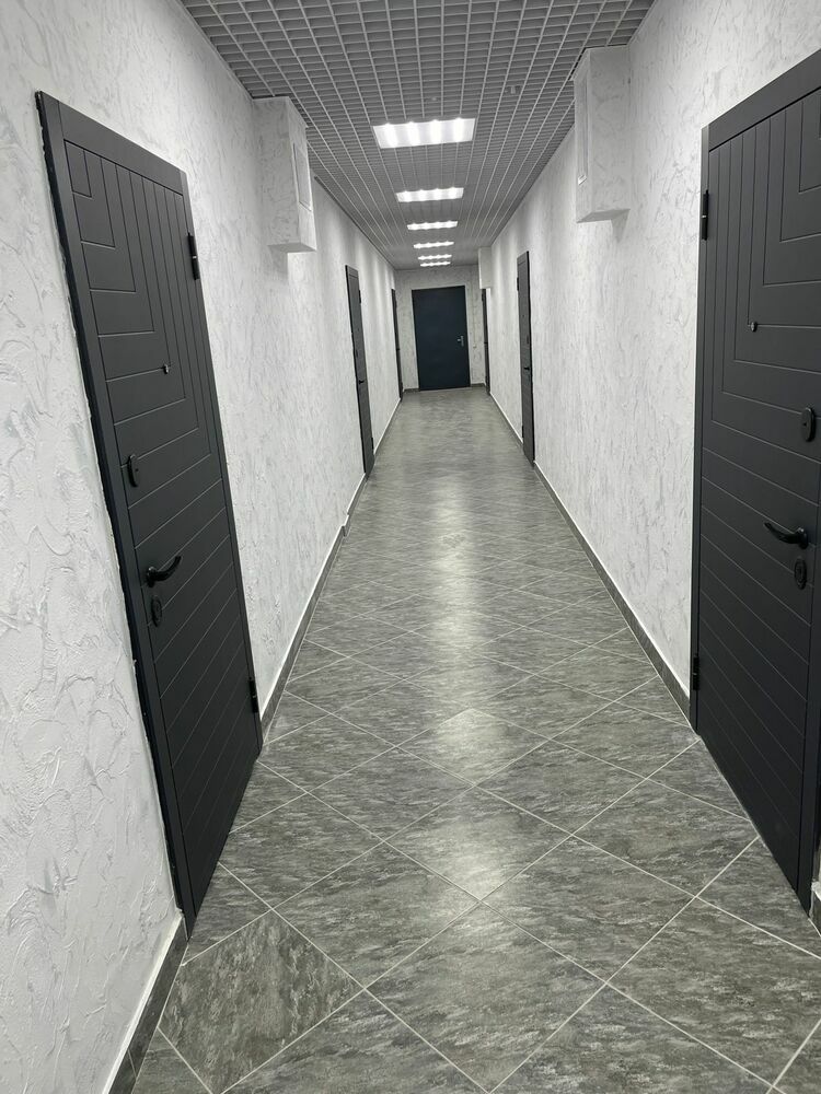 1-к. квартира 34 кв.м, цоколь/5