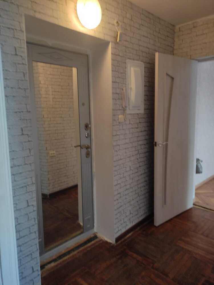2-к. квартира 47 кв.м, 4/5