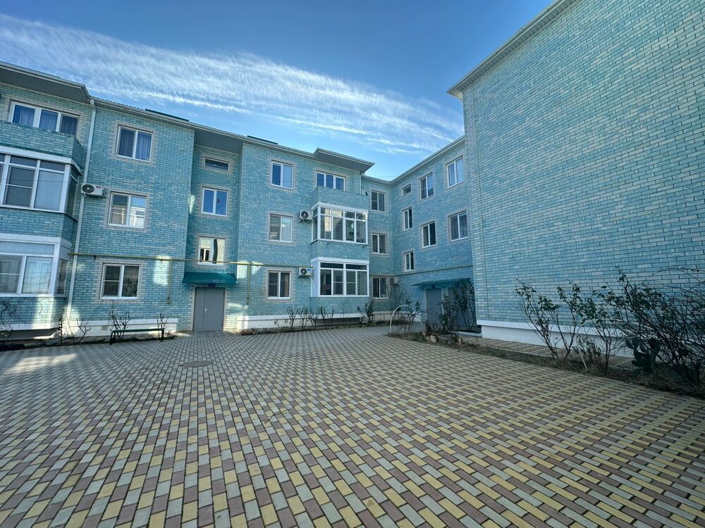 1-к. квартира 39 кв.м, 2/3
