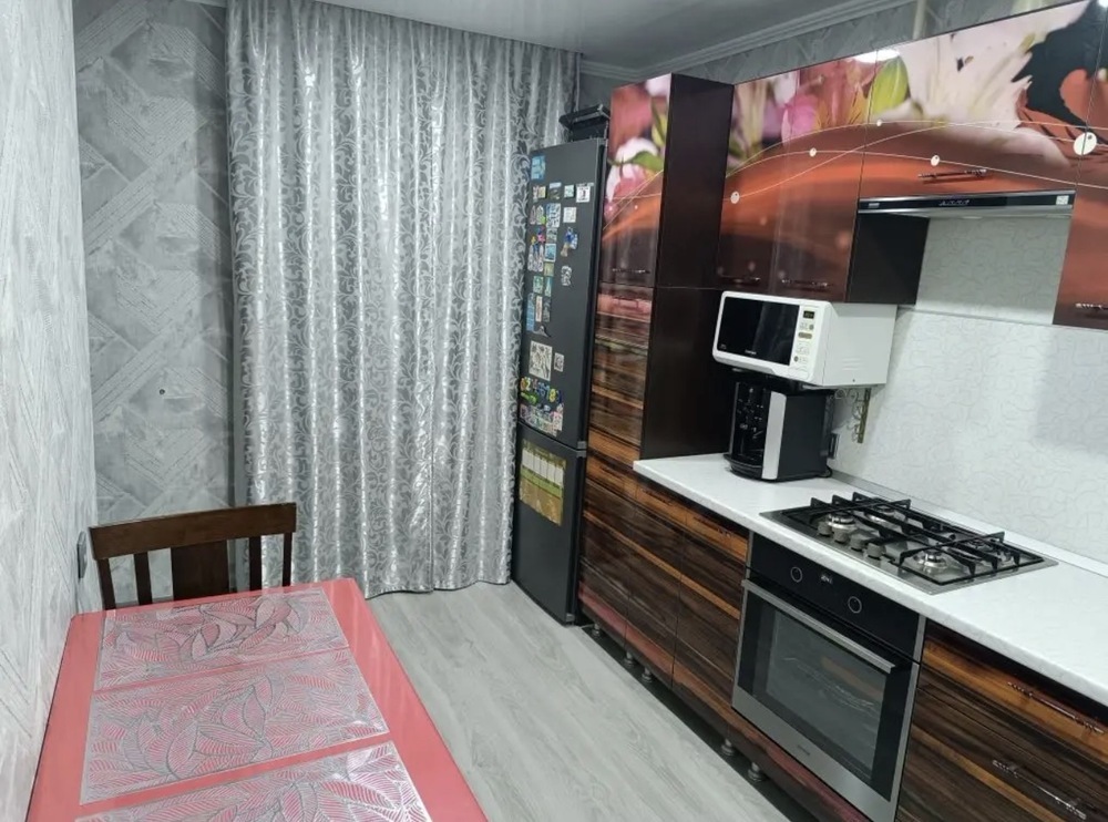 2-к. квартира 55 кв.м, 1/9
