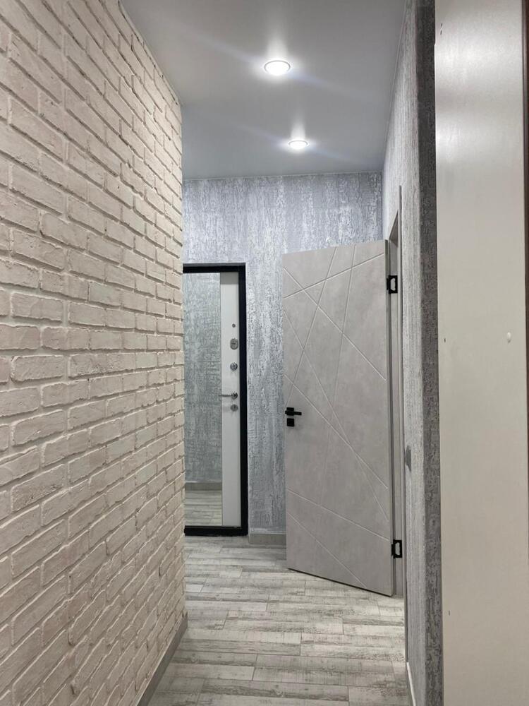 1-к. квартира 37 кв.м, 1/10
