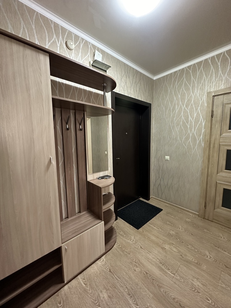 1-к. квартира 42 кв.м, 10/12
