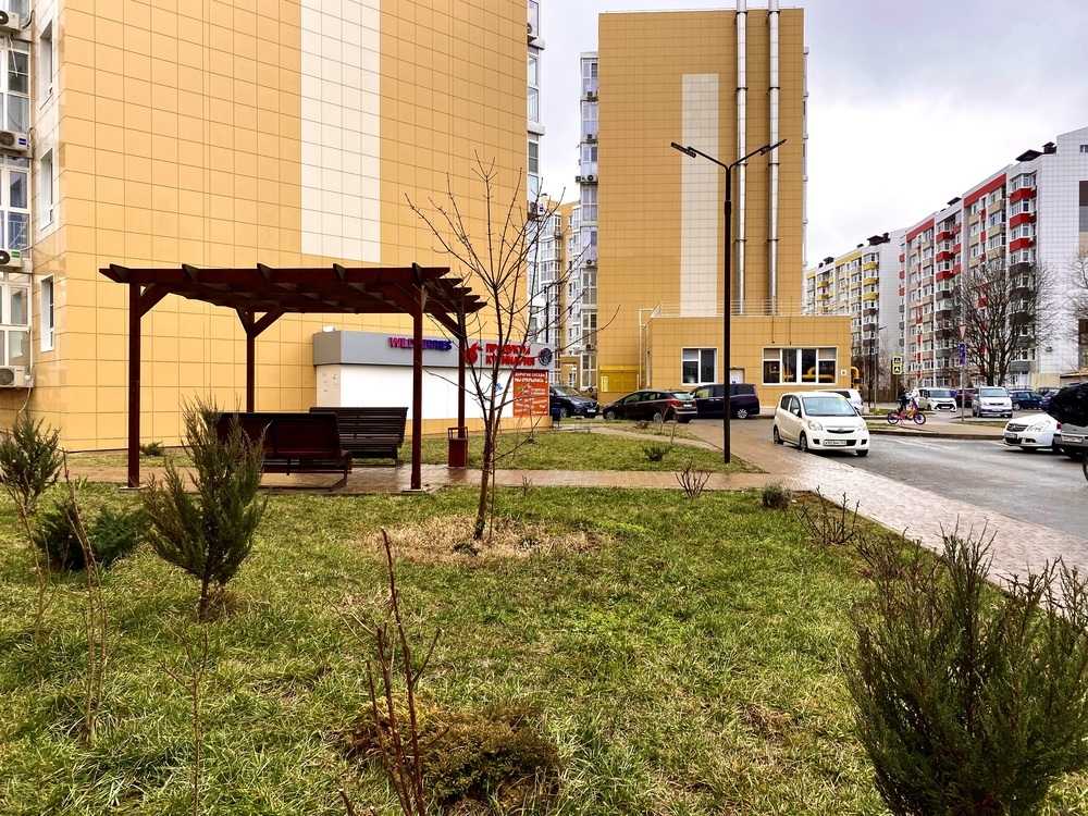 2-к. квартира 35.2 кв.м, цоколь/7