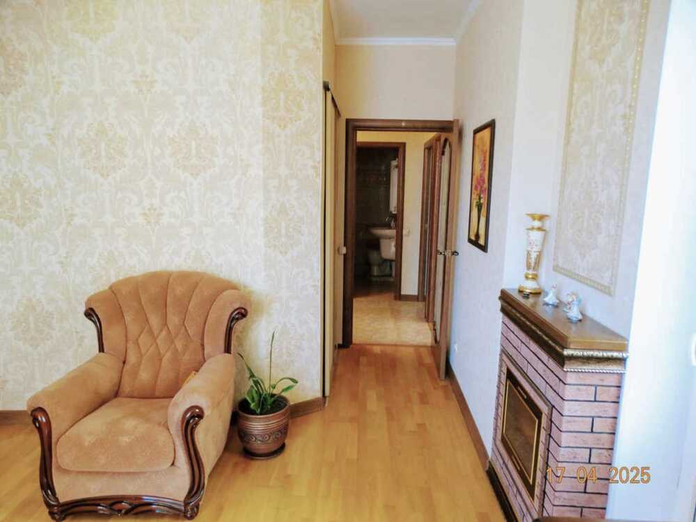 2-к. квартира 65.6 кв.м, 3/10