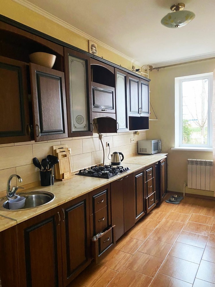 1-к. квартира 45 кв.м, 1/4