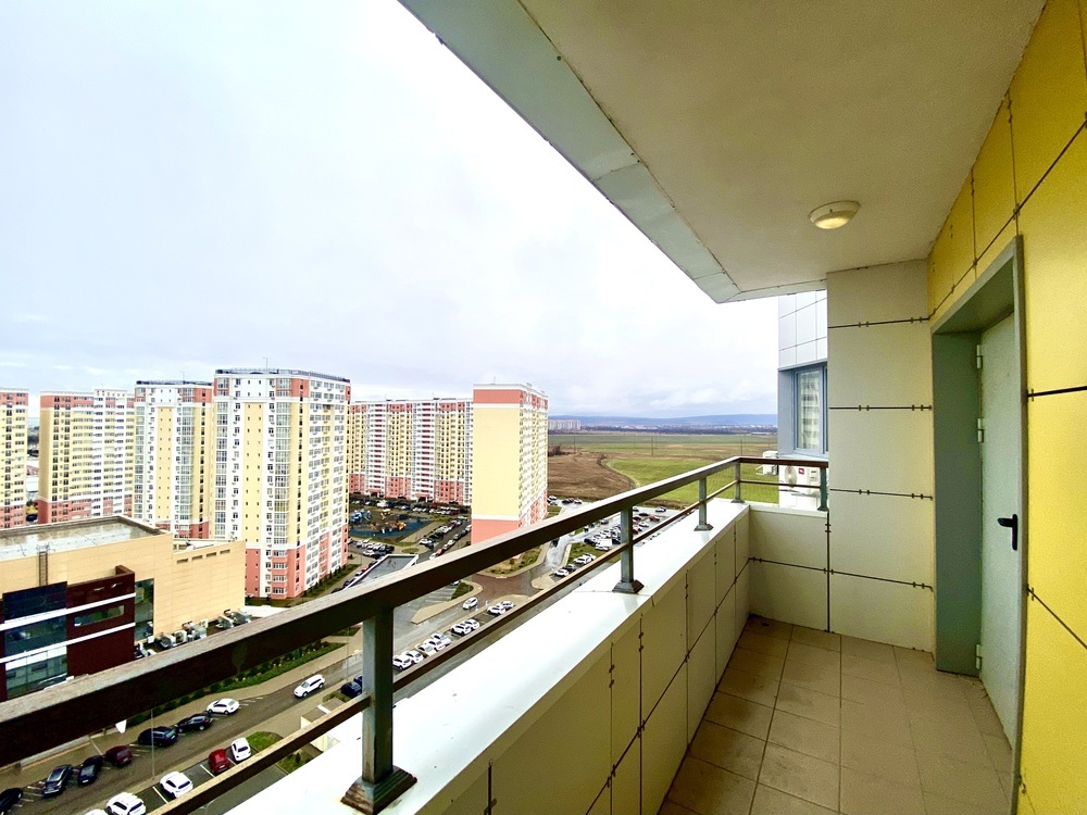 2-к. квартира 64.15 кв.м, 14/14