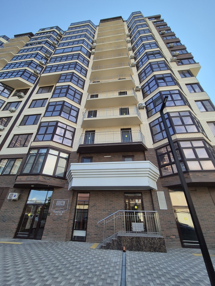 3-к. квартира 147 кв.м, 14/14