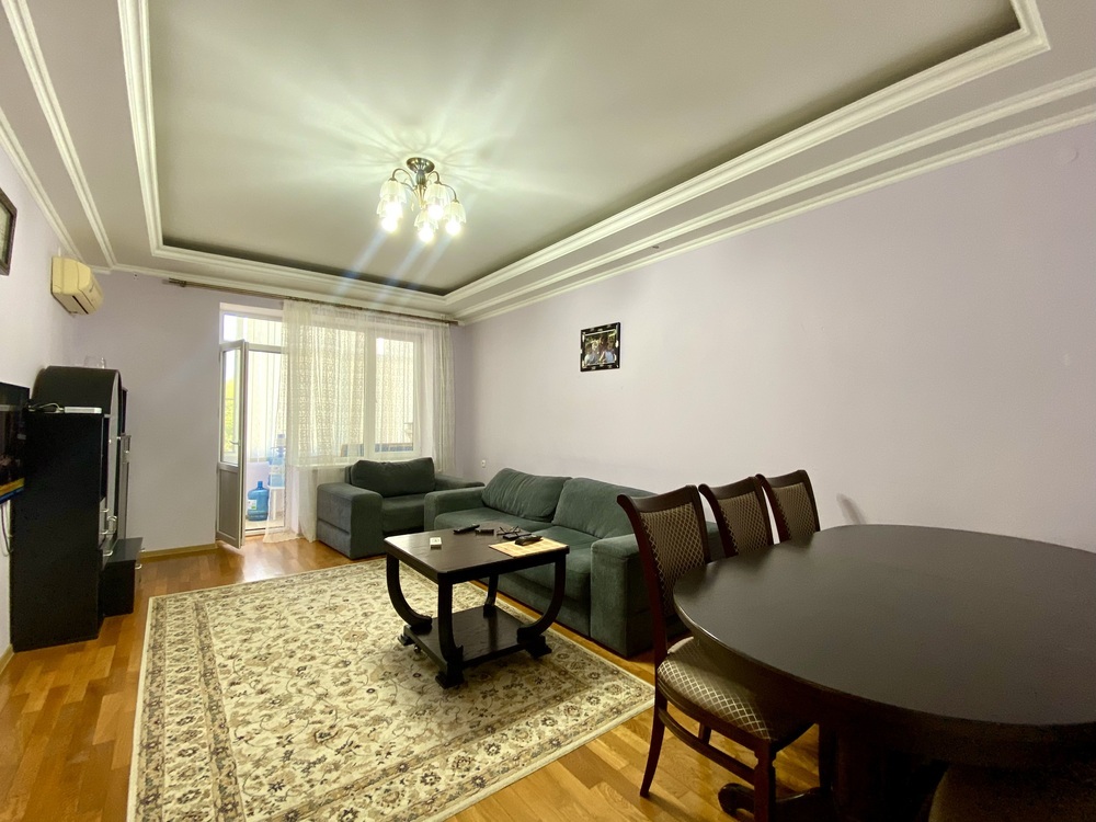 3-к. квартира 93 кв.м, 2/6