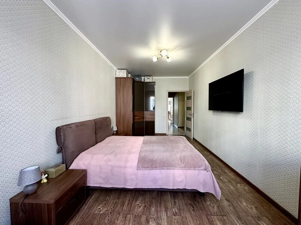 2-к. квартира 64.3 кв.м, 4/9