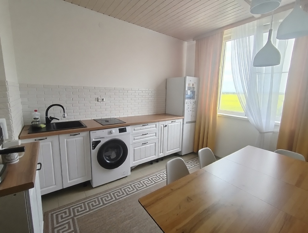 1-к. квартира 50 кв.м, 4/4