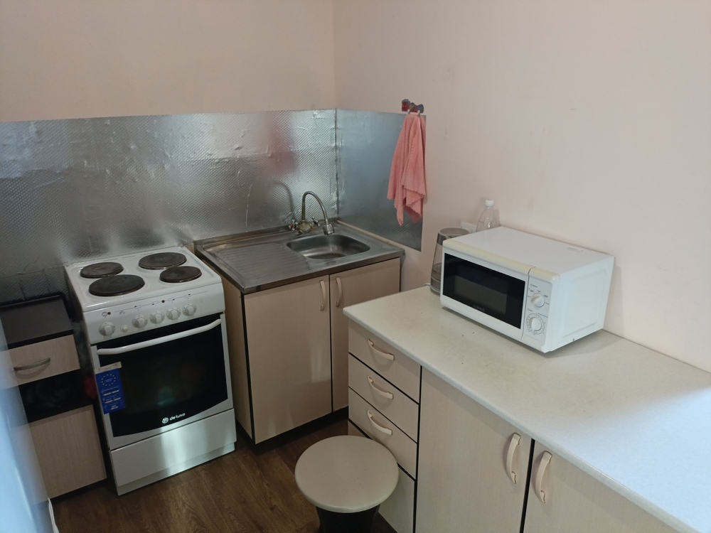 2-к. квартира 41.7 кв.м, 4/4