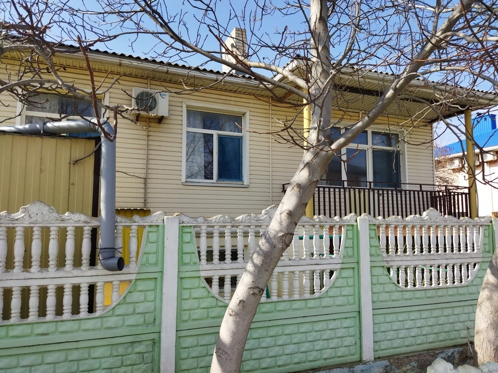 Дом 256 кв.м на участке 7.5 сот