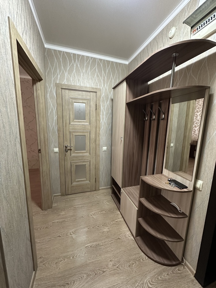 1-к. квартира 42 кв.м, 10/12