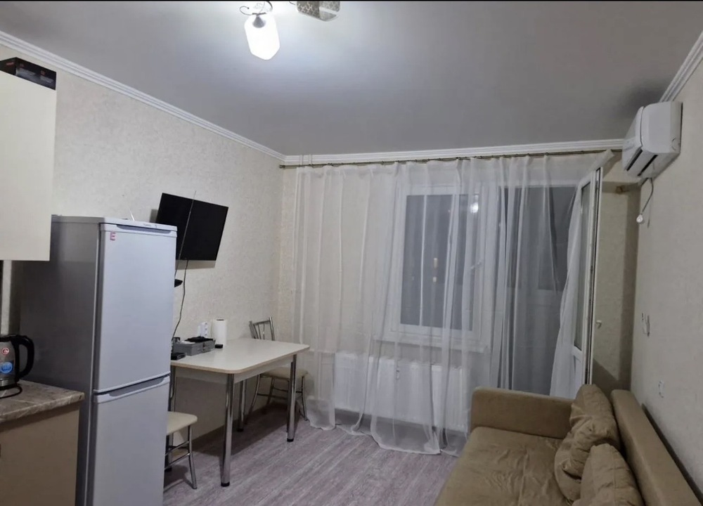 2-к. квартира 42.6 кв.м, 16/16