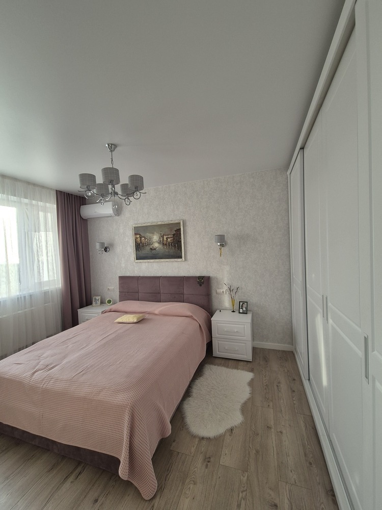 2-к. квартира 70 кв.м, 16/19