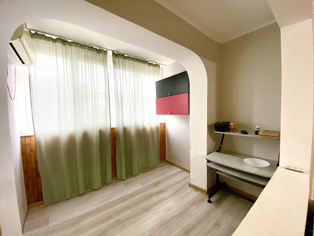 3-к. квартира 71.5 кв.м, 6/9