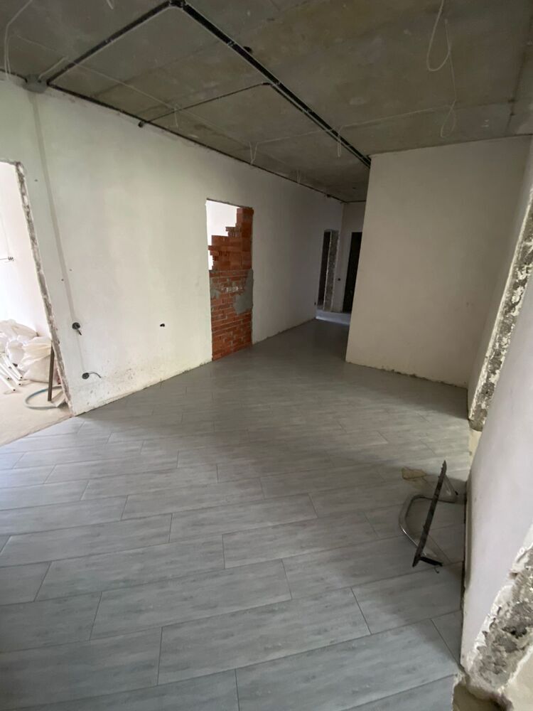 4-к. квартира 125 кв.м, 1/9