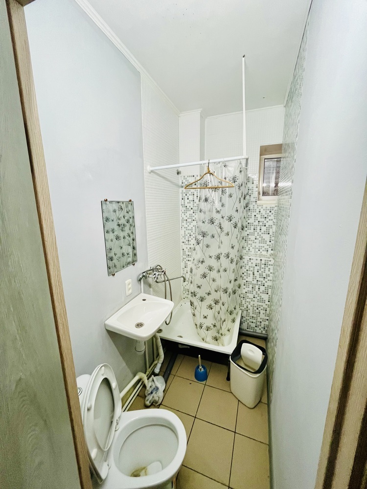 1-к. квартира 35 кв.м, цоколь/7