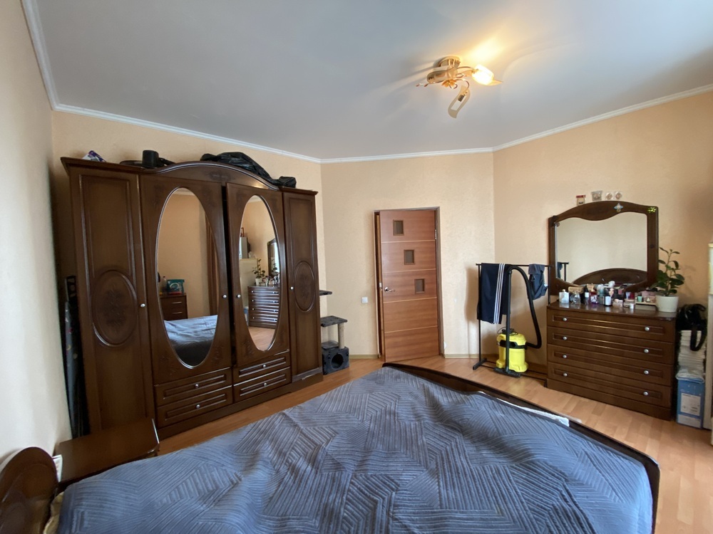 1-к. квартира 63 кв.м, 3/5