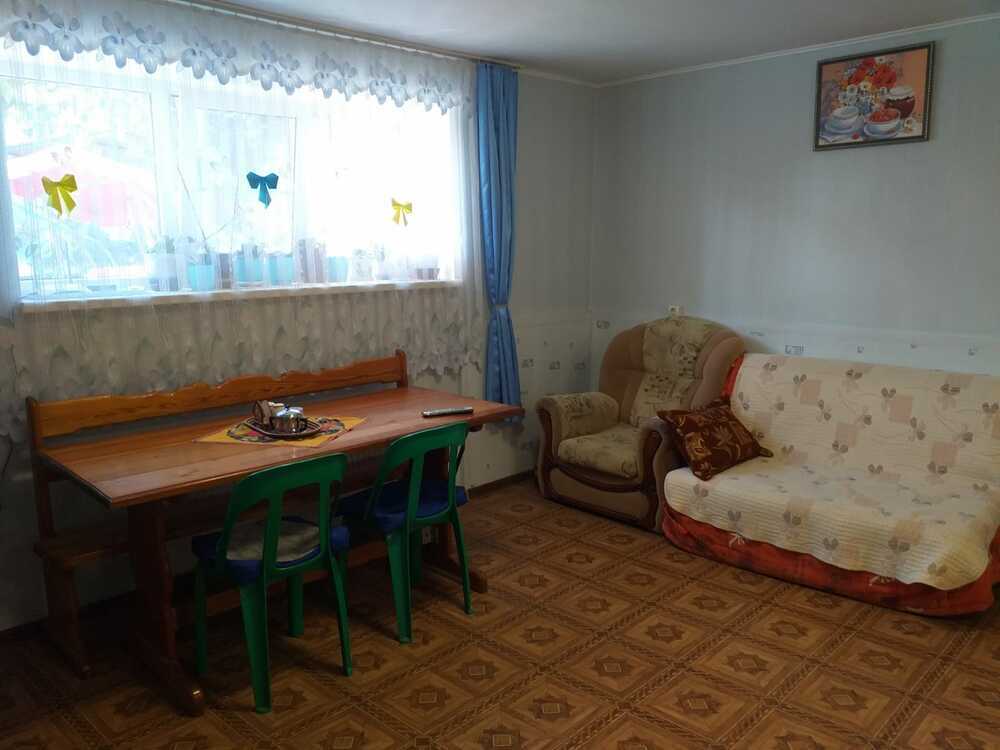 Дом 250 кв.м на участке 3.55 сот