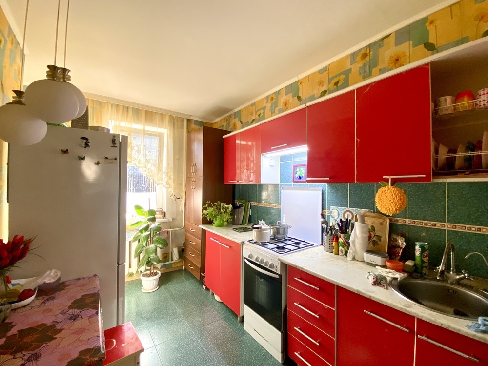 2-к. квартира 58 кв.м, 9/9