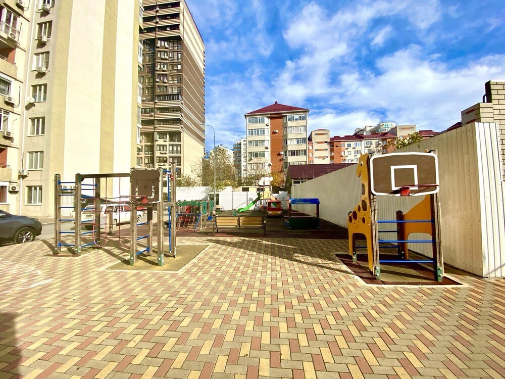 1-к. квартира 43.7 кв.м, 1/14