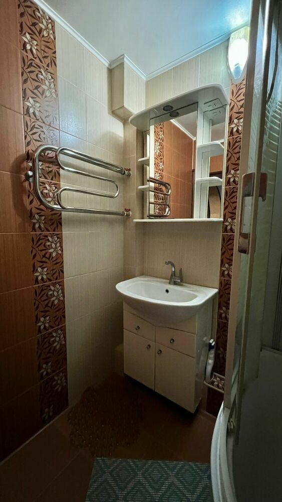 3-к. квартира 84 кв.м, 2/9