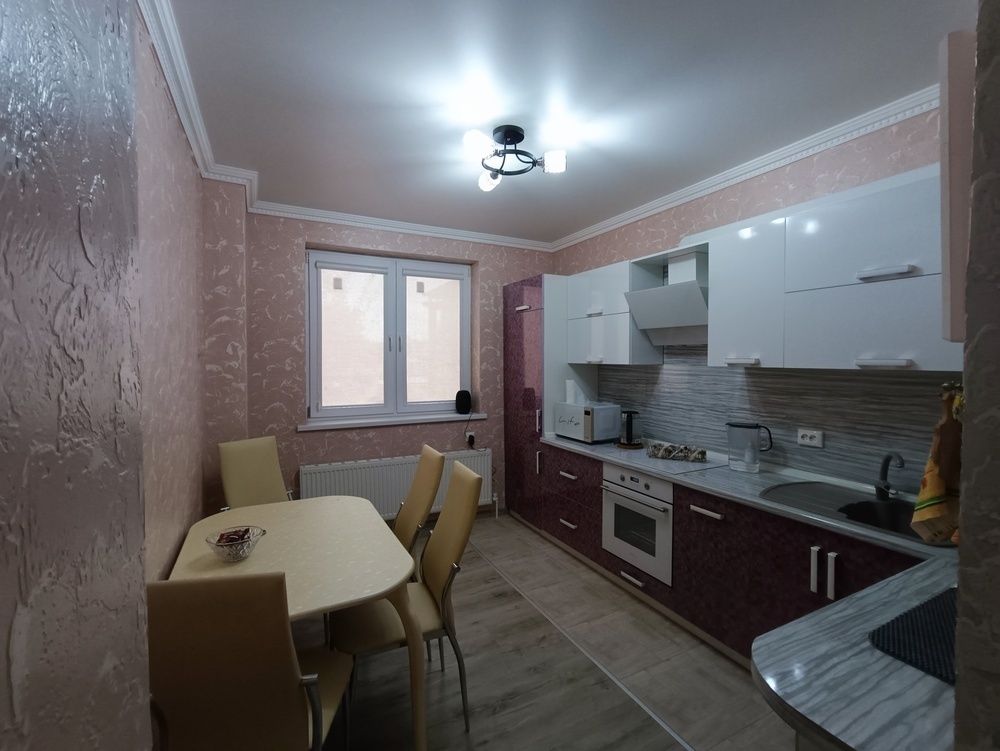 2-к. квартира 53 кв.м, 1/13