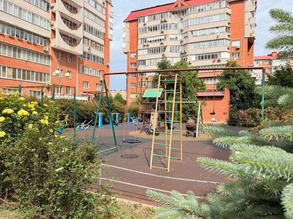 2-к. квартира 81 кв.м, 7/9