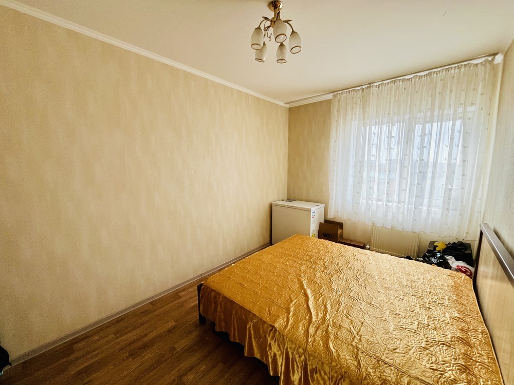 2-к. квартира 73 кв.м, 4/4