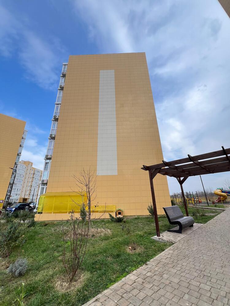 2-к. квартира 35.2 кв.м, цоколь/7