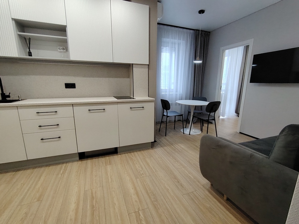 1-к. квартира 30.4 кв.м, 3/3
