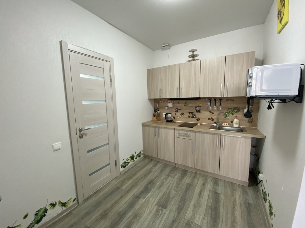 1-к. квартира 37.5 кв.м, 1/4