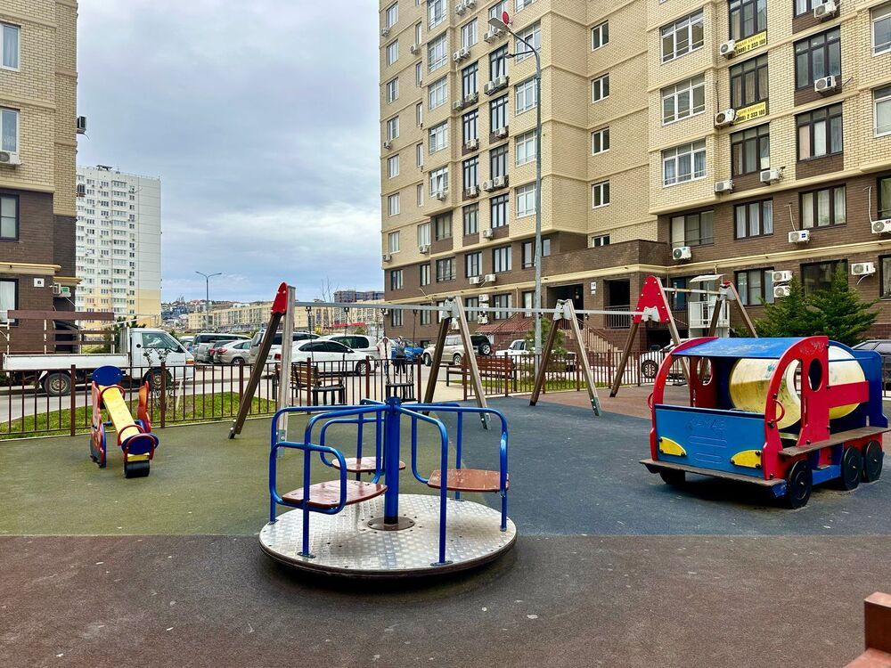 1-к. квартира 37 кв.м, 1/9