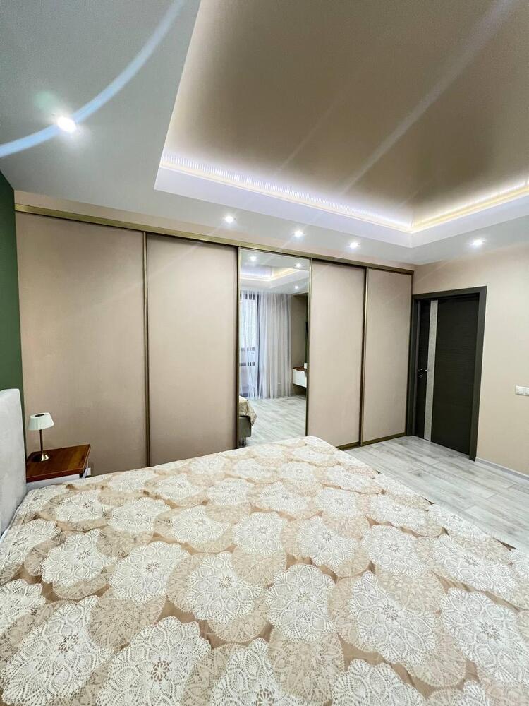 4-к. квартира 145.7 кв.м, 9/9