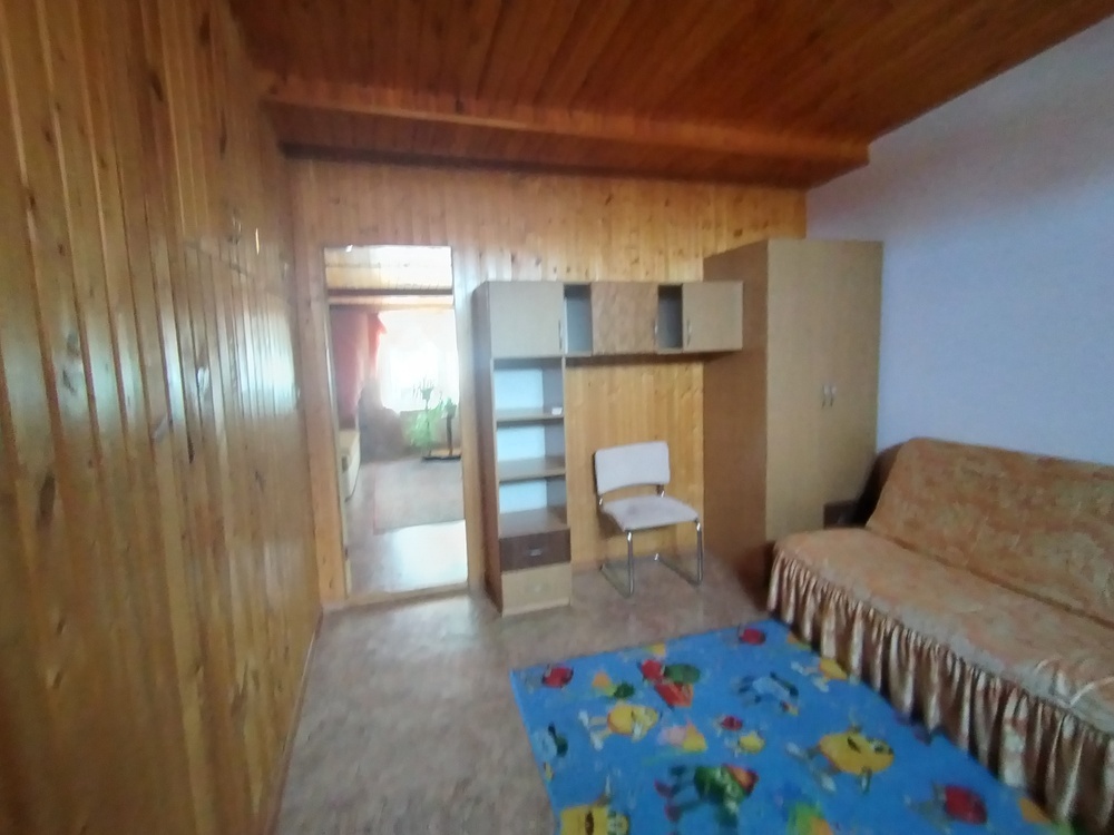 3-к. квартира 97 кв.м, 1/3