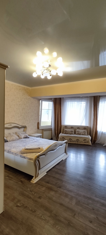 1-к. квартира 50.2 кв.м, 4/5